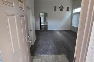 25853 W Elizabeth Ave, Buckeye, AZ 85326 - Photo 2