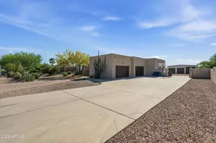 39306 N 2nd Pl, Desert Hills, AZ 85086 - Photo 8