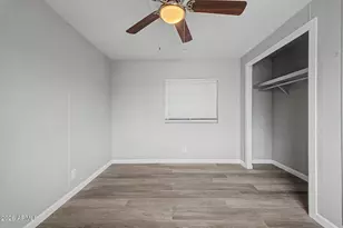 555 W Warner Rd, Chandler, AZ 85225 - Photo 20