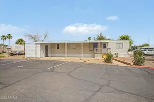 555 W Warner Rd, Chandler, AZ 85225 - Photo 1