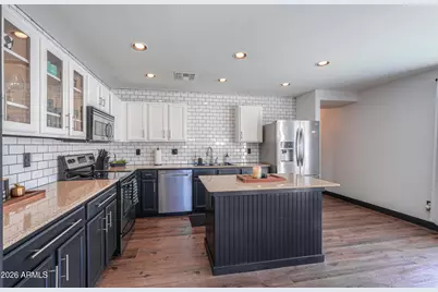 731 E Reflection Place, Chandler, AZ 85286 - Photo 4