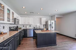 731 E Reflection Pl, Chandler, AZ 85286 - Photo 4