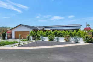 5812 N 44th Pl, Phoenix, AZ 85018 - Photo 2