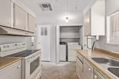 3104 E Broadway Road #76, Mesa, AZ 85204 - Photo 8