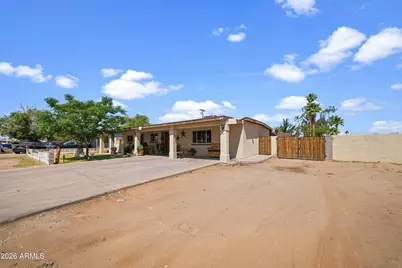 3902 W Monte Vista Road, Phoenix, AZ 85009 - Photo 2