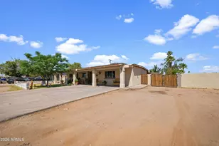 3902 W Monte Vista Rd, Phoenix, AZ 85009 - Photo 2