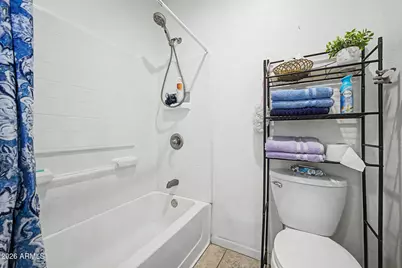 8225 S 5th Lane, Phoenix, AZ 85041 - Photo 22