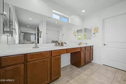 8225 S 5th Lane, Phoenix, AZ 85041 - Photo 16