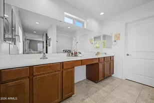 8225 S 5th Ln, Phoenix, AZ 85041 - Photo 16