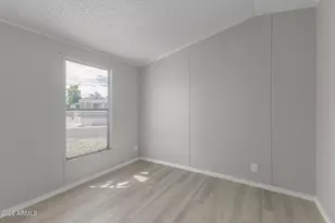 400 W Baseline Rd, Tempe, AZ 85283 - Photo 18