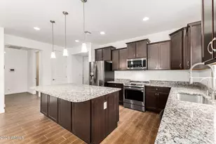 13607 W Briles Rd, Peoria, AZ 85383 - Photo 24