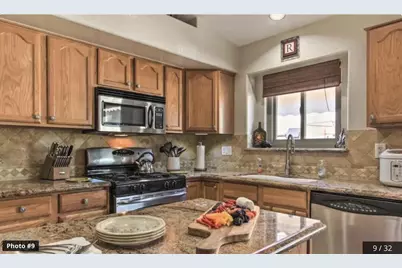 17211 N Cassi Drive, Surprise, AZ 85374 - Photo 10