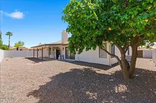 816 E Courtney Ln, Tempe, AZ 85284 - Photo 26