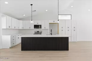 816 E Courtney Ln, Tempe, AZ 85284 - Photo 10