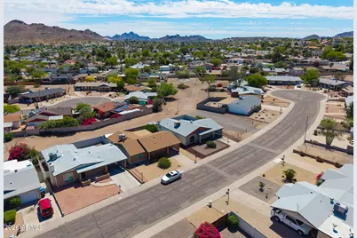 2139 E Betty Elyse Lane, Phoenix, AZ 85022 - Photo 30