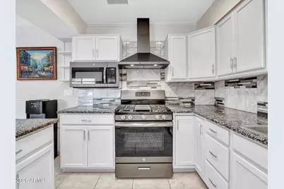 10848 W Connecticut Avenue, Sun City, AZ 85351 - Photo 14