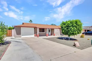 10848 W Connecticut Ave, Sun City, AZ 85351 - Photo 2
