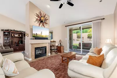 762 E Verbena Drive, Phoenix, AZ 85048 - Photo 12