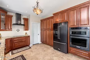 762 E Verbena Dr, Phoenix, AZ 85048 - Photo 8