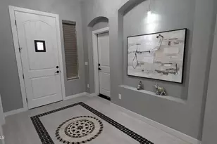 7517 N 86th Ave, Glendale, AZ 85305 - Photo 4