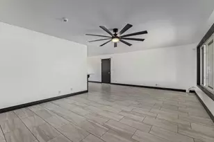 7733 N 60th Ave, Glendale, AZ 85301 - Photo 8