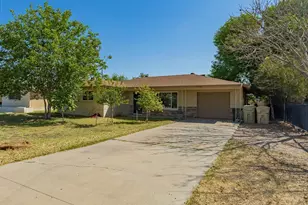 7733 N 60th Ave, Glendale, AZ 85301 - Photo 6