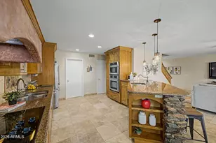 2227 E Parkside Ln, Phoenix, AZ 85024 - Photo 10