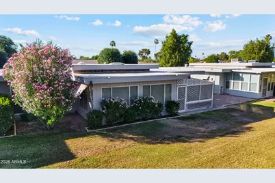 10333 W Highwood Lane, Sun City, AZ 85373 - Photo 2