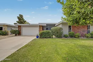 10333 W Highwood Ln, Sun City, AZ 85373 - Photo 32