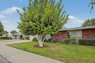 10333 W Highwood Ln, Sun City, AZ 85373 - Photo 28