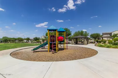 25826 N 122nd Lane, Peoria, AZ 85383 - Photo 34