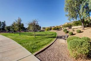 25826 N 122nd Ln, Peoria, AZ 85383 - Photo 38