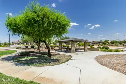 25826 N 122nd Lane, Peoria, AZ 85383 - Photo 36