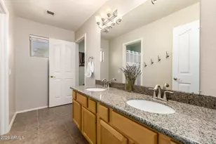 1163 E Devon Dr, Gilbert, AZ 85296 - Photo 24