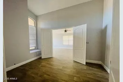 12817 W Alvarado Road, Avondale, AZ 85392 - Photo 8