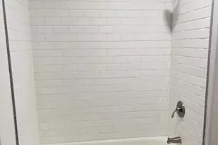 12817 W Alvarado Rd, Avondale, AZ 85392 - Photo 28