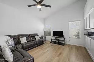 1625 N Tamarisk Dr, Chandler, AZ 85224 - Photo 8