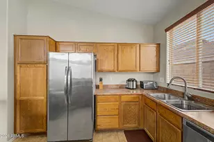 3918 E Pollack St, Phoenix, AZ 85042 - Photo 10