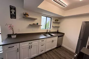 3119 W Cochise Dr, Phoenix, AZ 85051 - Photo 8