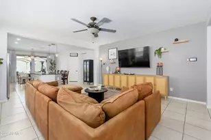 4240 W Coneflower Ln, San Tan Valley, AZ 85144 - Photo 8