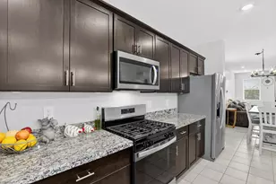 19090 N Silver Dog Way, Maricopa, AZ 85138 - Photo 4