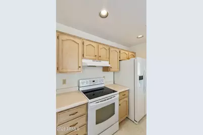 10313 E Navajo Place, Sun Lakes, AZ 85248 - Photo 10