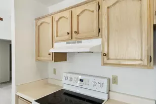 10313 E Navajo Pl, Sun Lakes, AZ 85248 - Photo 12