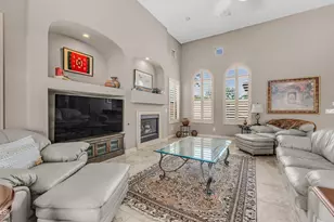 790 E Sunburst Ln, Tempe, AZ 85284 - Photo 10