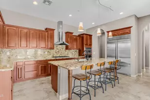 790 E Sunburst Ln, Tempe, AZ 85284 - Photo 2