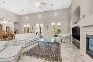 790 E Sunburst Ln, Tempe, AZ 85284 - Photo 12