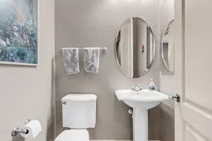 790 E Sunburst Ln, Tempe, AZ 85284 - Photo 26