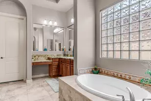 790 E Sunburst Ln, Tempe, AZ 85284 - Photo 20