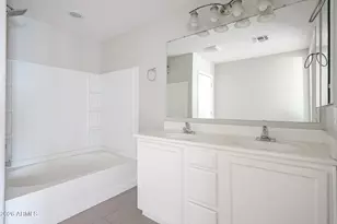 10423 W Hughes Dr, Tolleson, AZ 85353 - Photo 22