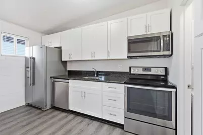 623 S Country Club Drive #15, Mesa, AZ 85210 - Photo 8